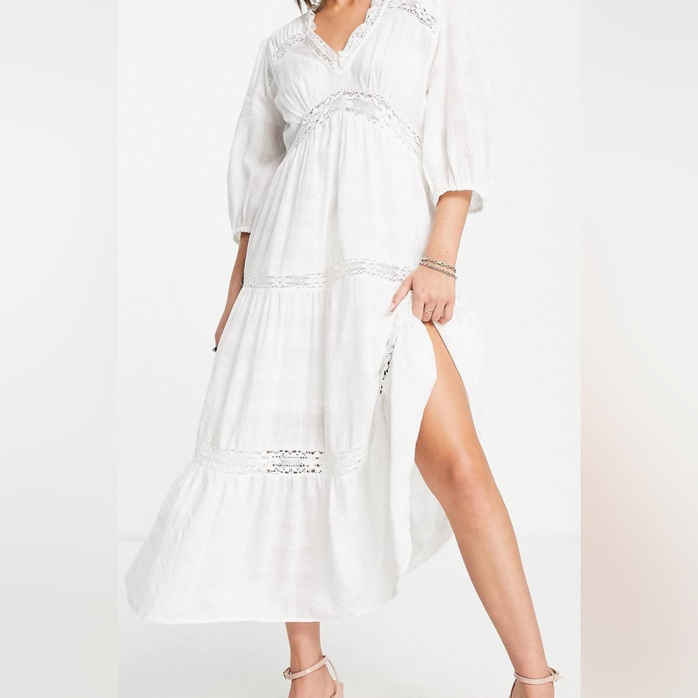 White Nobody’s child midi dress